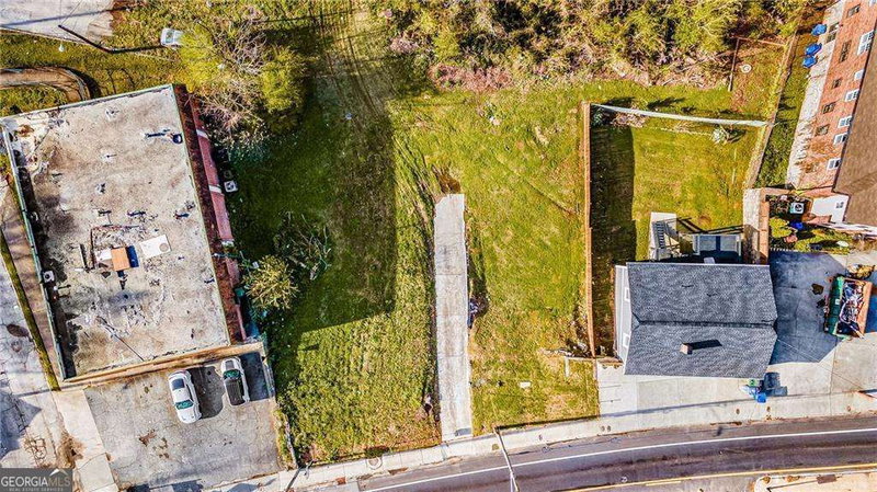Photo 7 of 1087 M L King Jr Drive SW