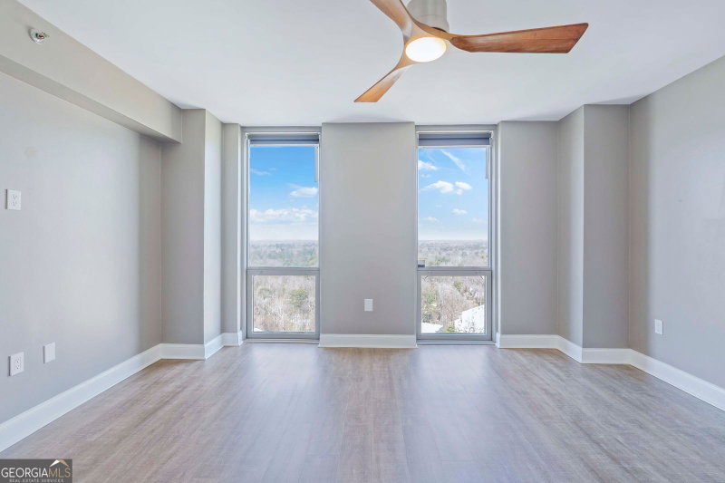 Photo 14 of 2870 Pharr Court South NW #2401