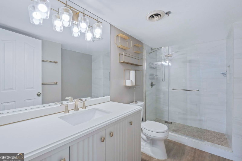 Photo 16 of 2870 Pharr Court South NW #2401