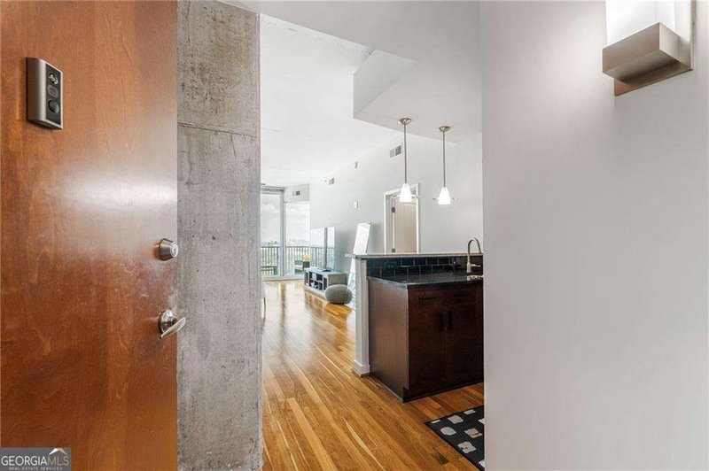 Photo 6 of 361 17th Street NW #2418