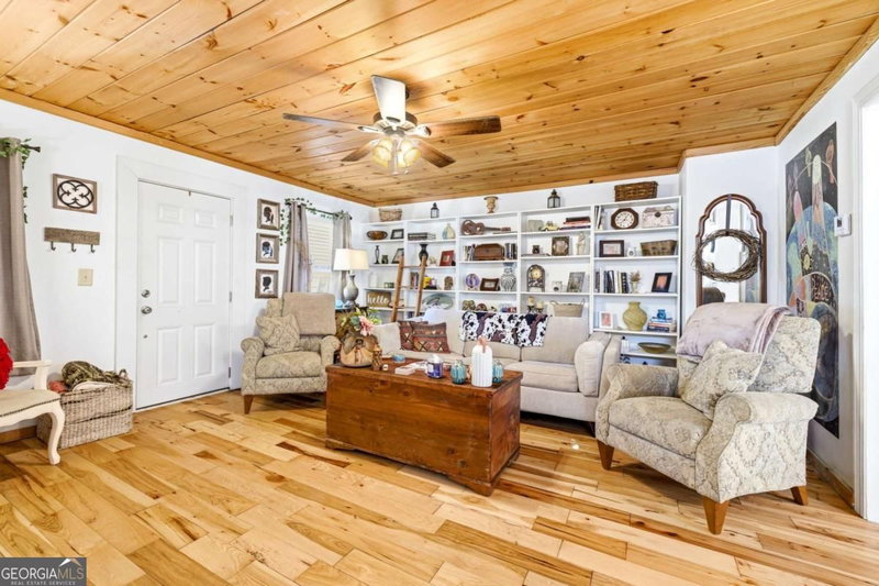 Photo 11 of 314 Holley Street