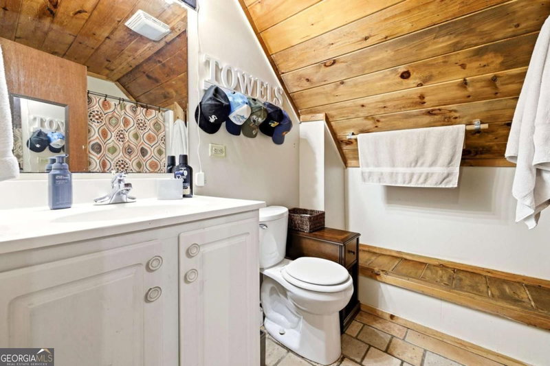 Photo 32 of 314 Holley Street