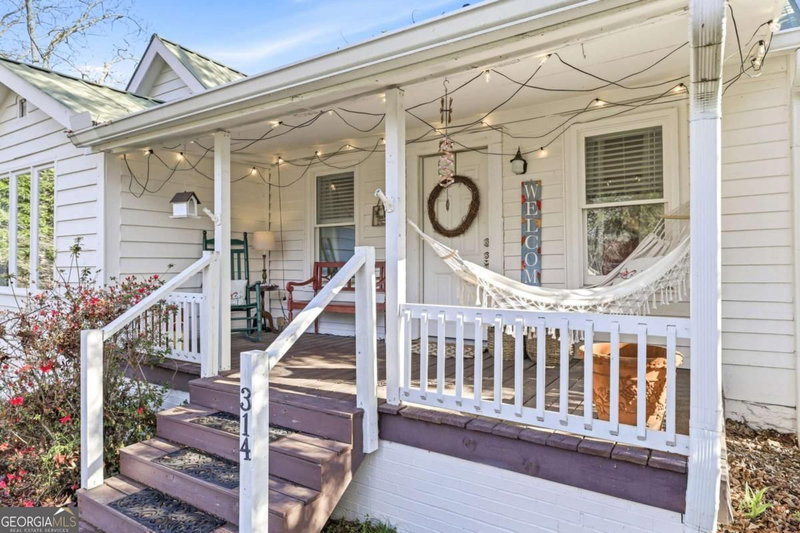 Photo 6 of 314 Holley Street