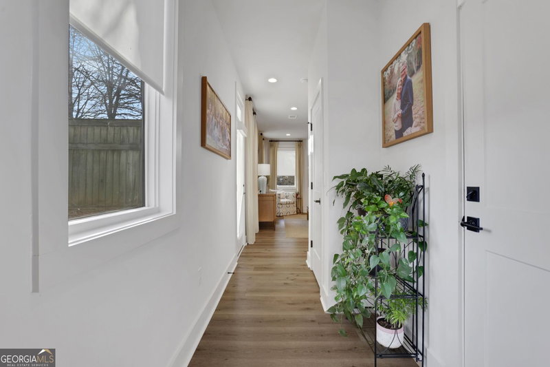 Photo 2 of 358 Clarendon Court