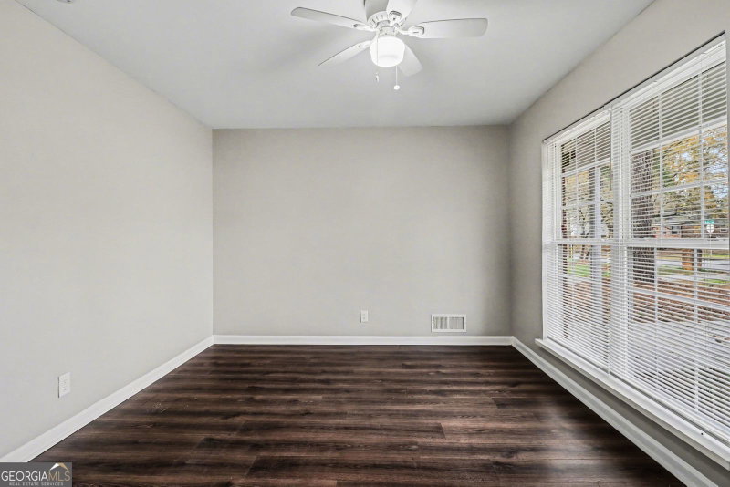 Photo 4 of 6344 Westbury Road