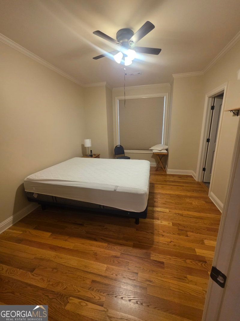 Photo 43 of 1202 Red Oak Drive