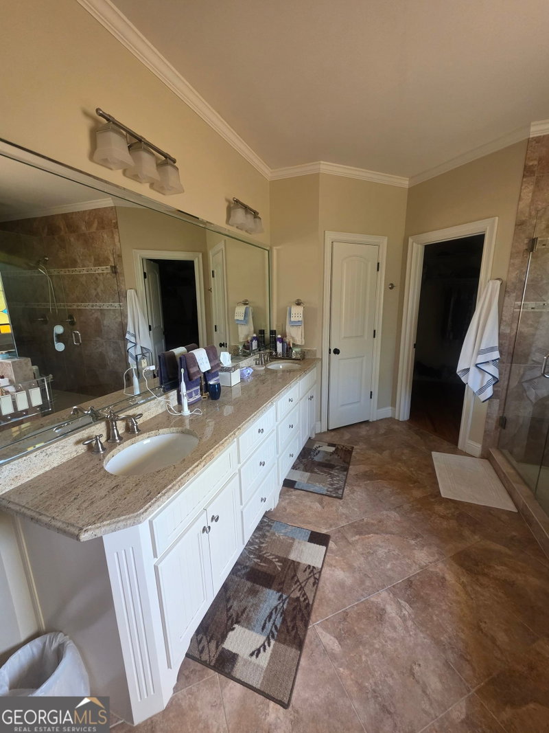 Photo 52 of 1202 Red Oak Drive