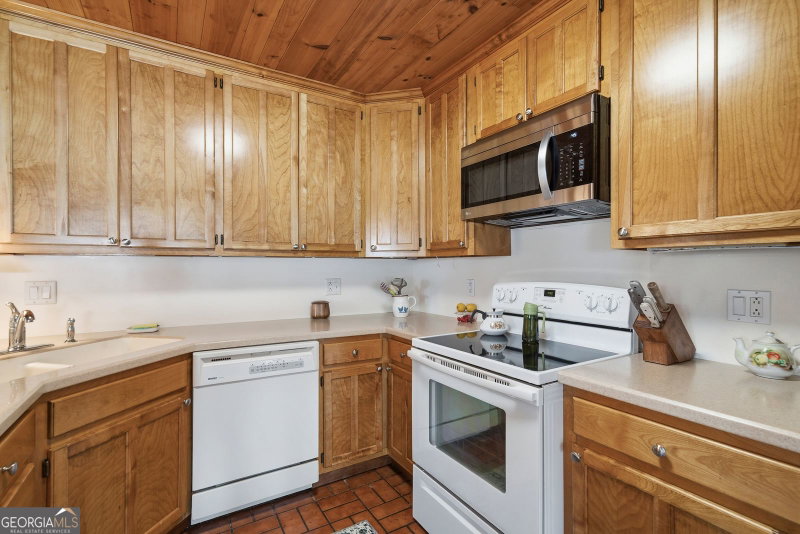 Photo 12 of 1490 Staci Drive
