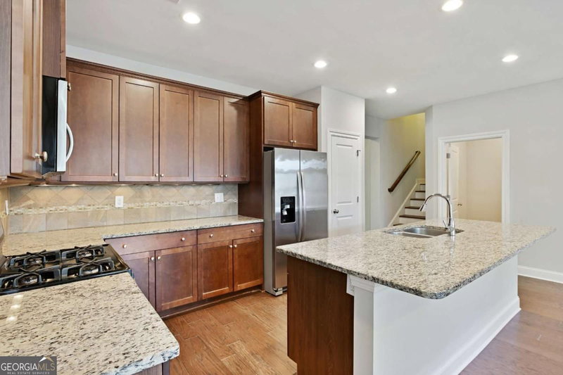 Photo 15 of 1536 Habershal Road NW