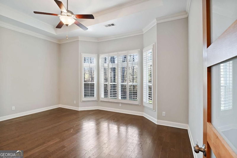 Photo 18 of 1536 Habershal Road NW