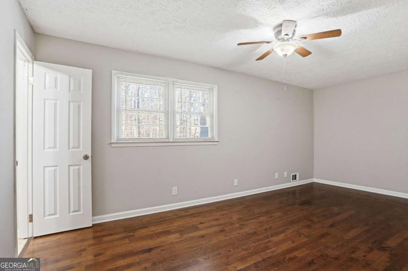 Photo 16 of 4716 Cheri Lynn Road NW