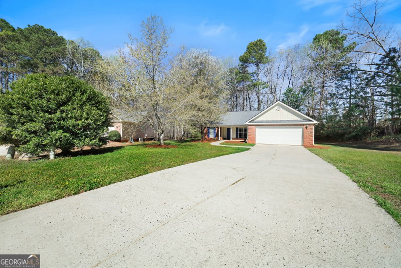 Photo 41 of 396 E Sycamore Drive