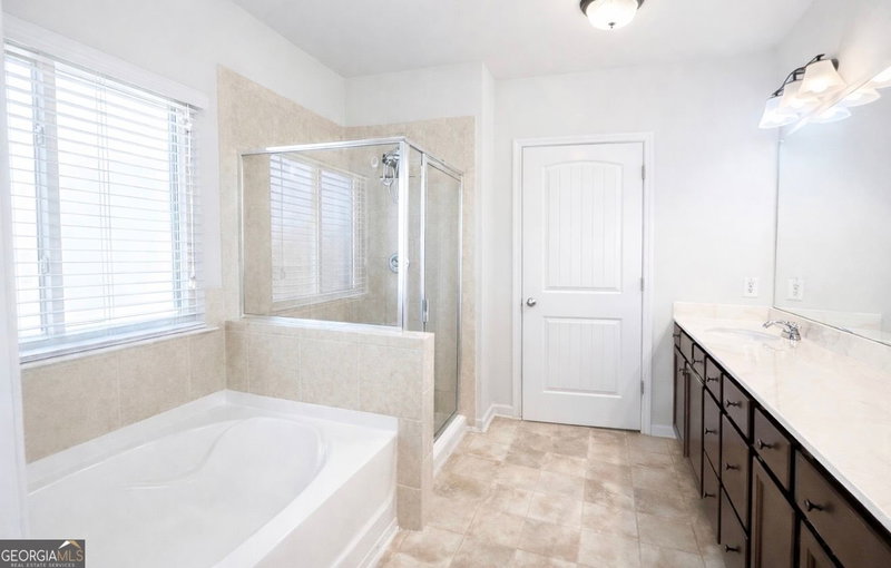 Photo 12 of 103 Prominence Court