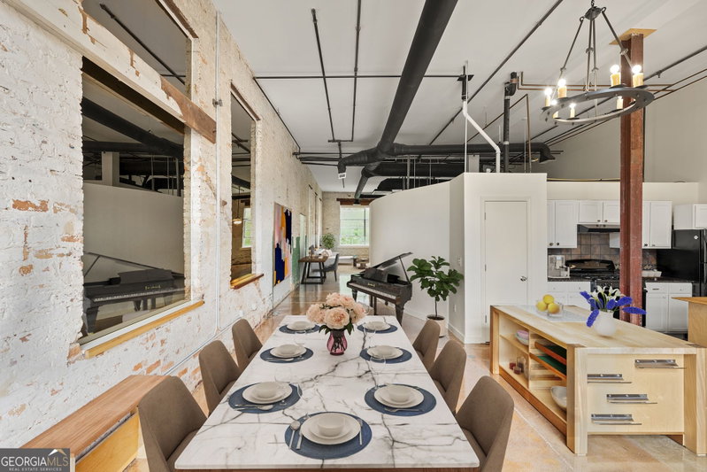Photo 15 of 585 White Circle #APT 509