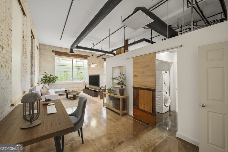 Photo 16 of 585 White Circle #APT 509