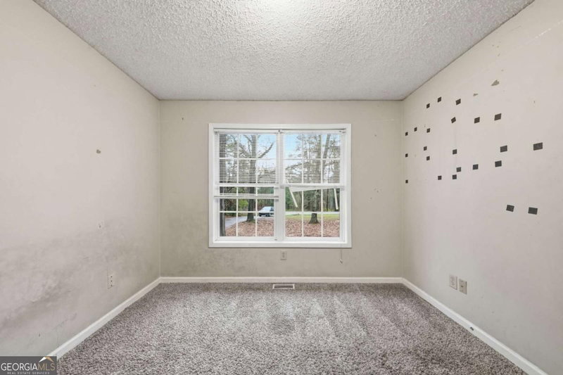 Photo 13 of 4435 Old Fairburn Road