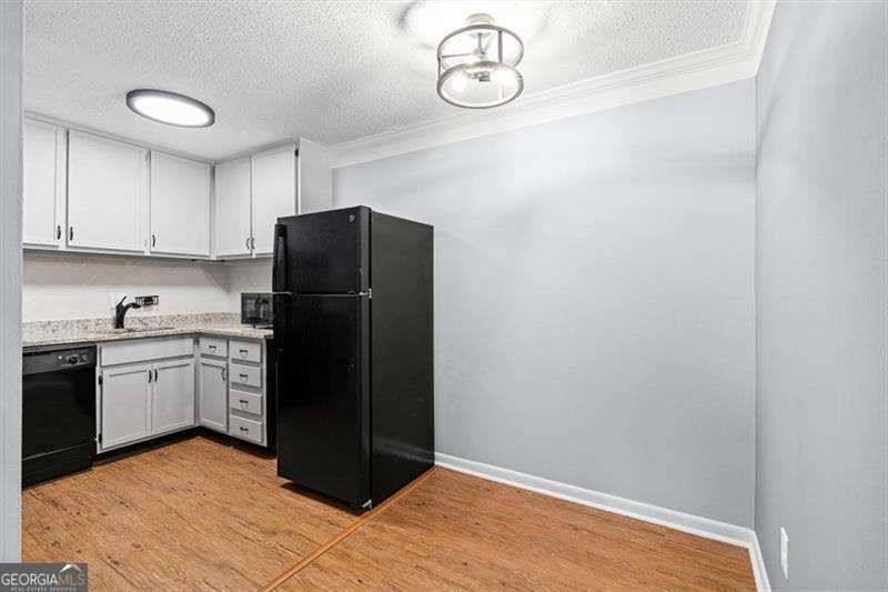 Photo 6 of 1225 Church Street #J