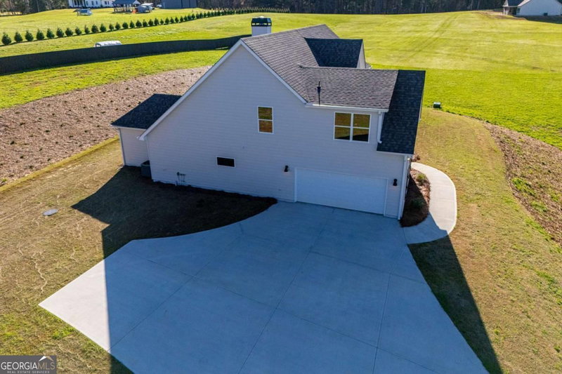 Photo 42 of 102 Red Oak Lane