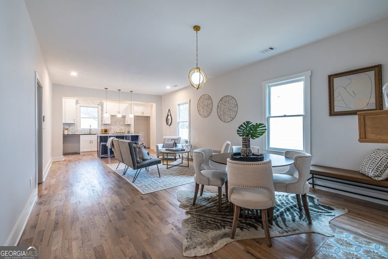 Photo 15 of 973 Parsons Street SW