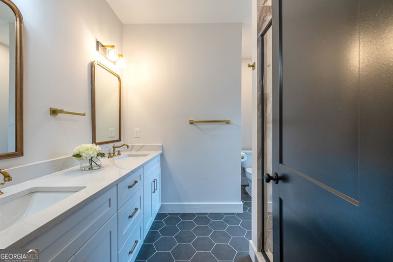 Photo 30 of 973 Parsons Street SW