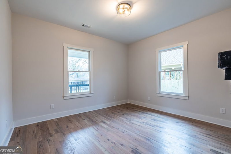Photo 34 of 973 Parsons Street SW