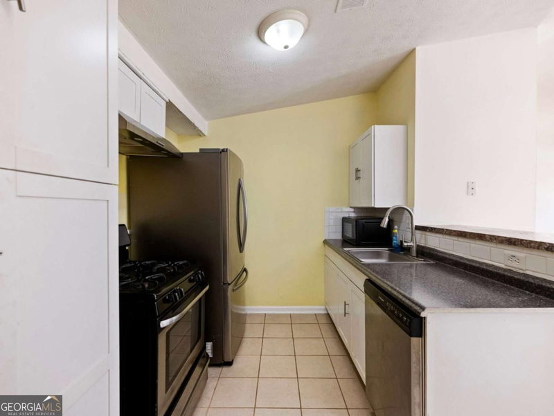 Photo 10 of 6397 Wedgewood Trace #E