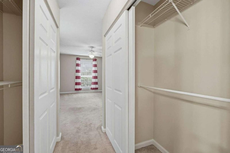Photo 18 of 3440 Essex Avenue #103