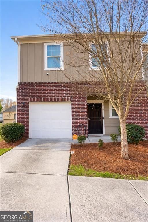 1626 Larkspur Trail