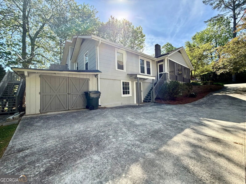 Photo 5 of 141 York Street