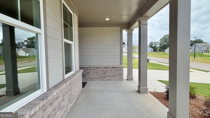 Photo 5 of 507 Grand Wehunt Drive