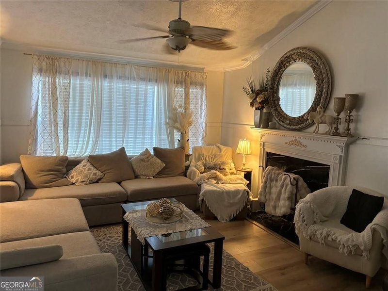 Photo 10 of 875 Long Branch Circle
