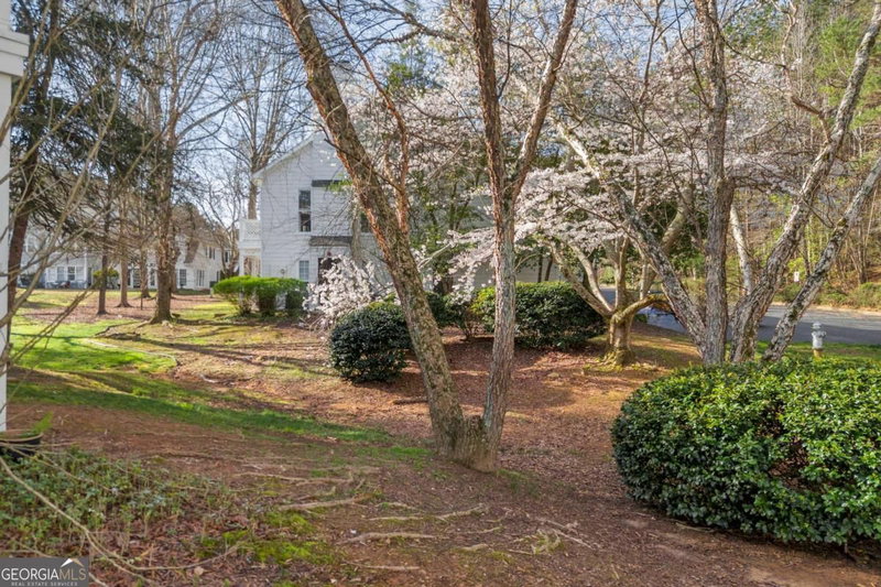Photo 7 of 3088 Camden Way