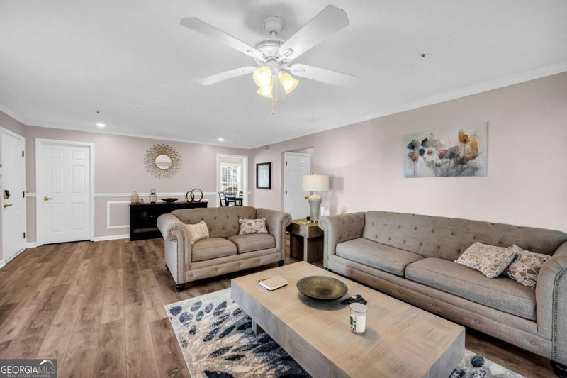Photo 11 of 3088 Camden Way