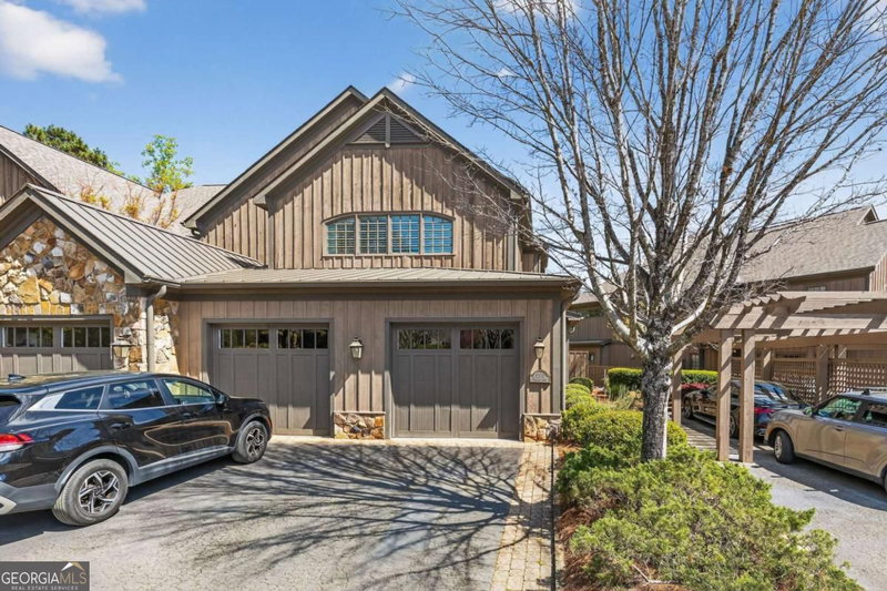 Photo 32 of 125 Arbors Lane #D