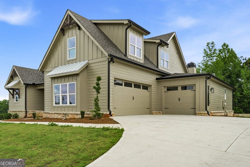 Photo 4 of 119 Fernbank Way