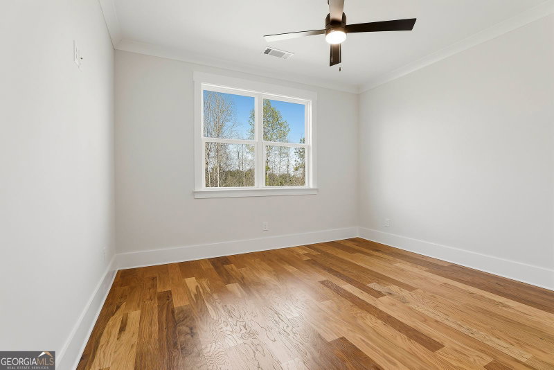 Photo 38 of 119 Fernbank Way