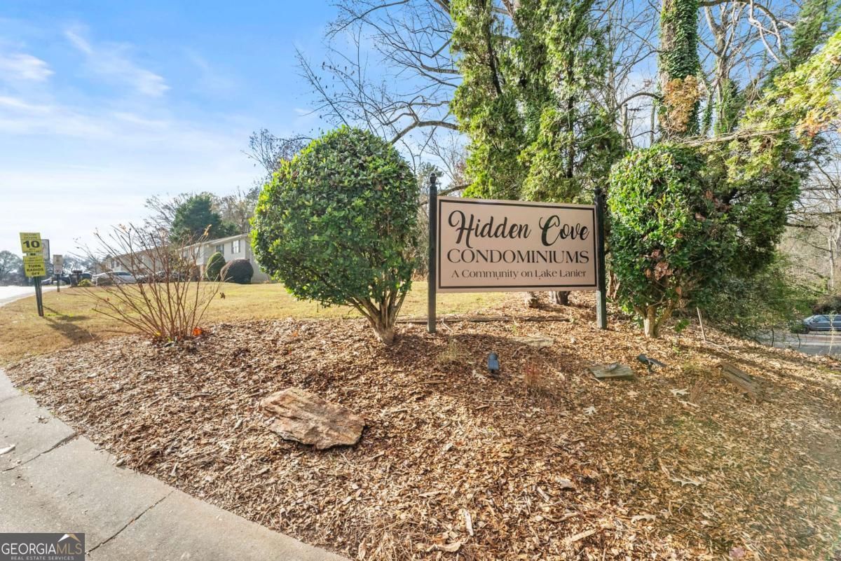 2447 NW Old Thompson Bridge Road, Gainesville, GA 30501