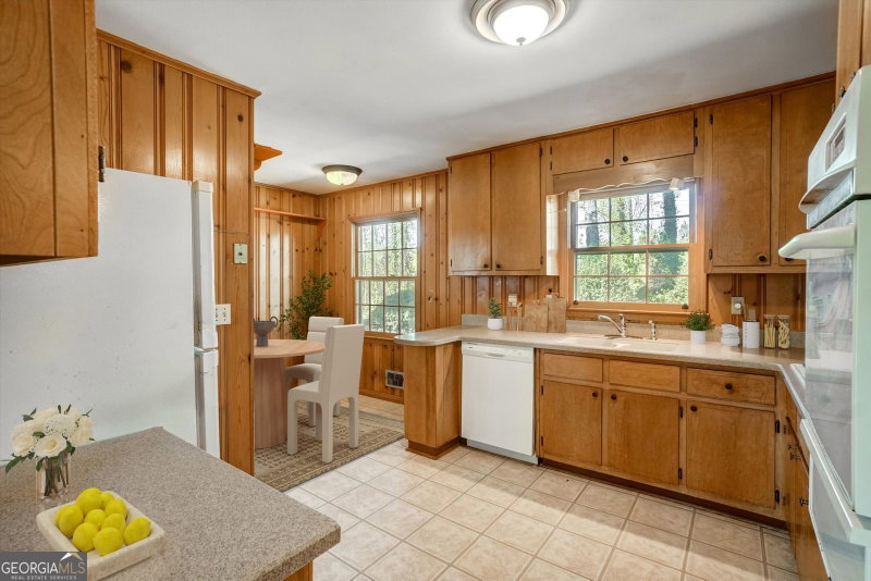 Photo 14 of 797 Kiowa Drive NE