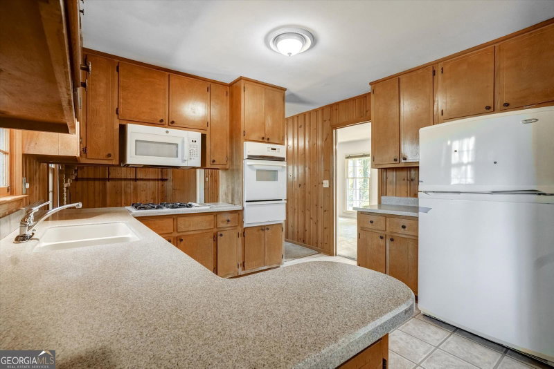Photo 16 of 797 Kiowa Drive NE