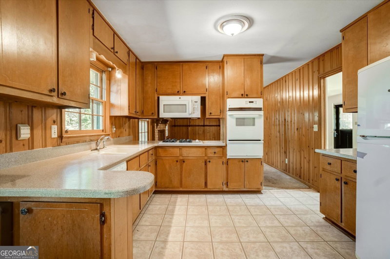 Photo 17 of 797 Kiowa Drive NE