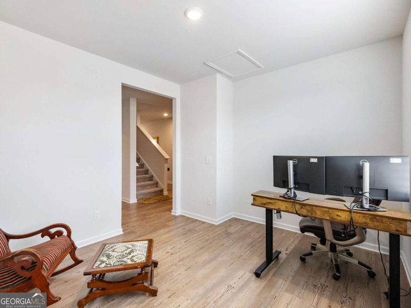 Photo 5 of 171 Sweet Briar Way