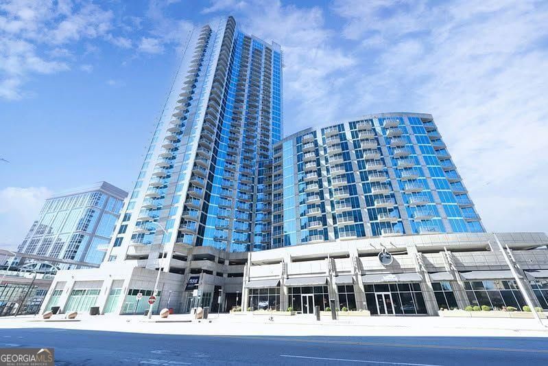 400 W Peachtree Street NW #1702