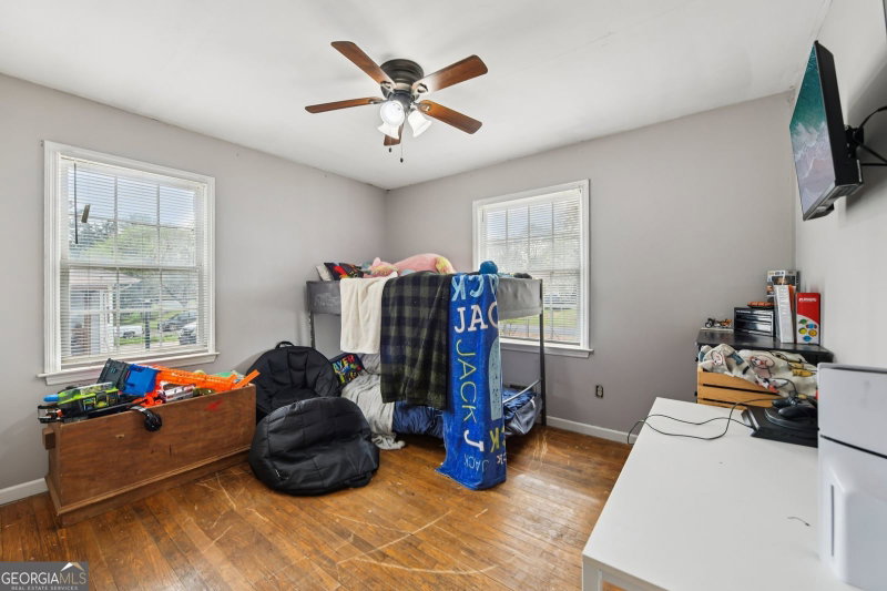 Photo 15 of 8165 Laurel Drive SW
