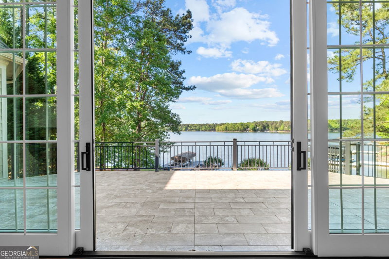 Photo 11 of 1230 Lake Club Drive