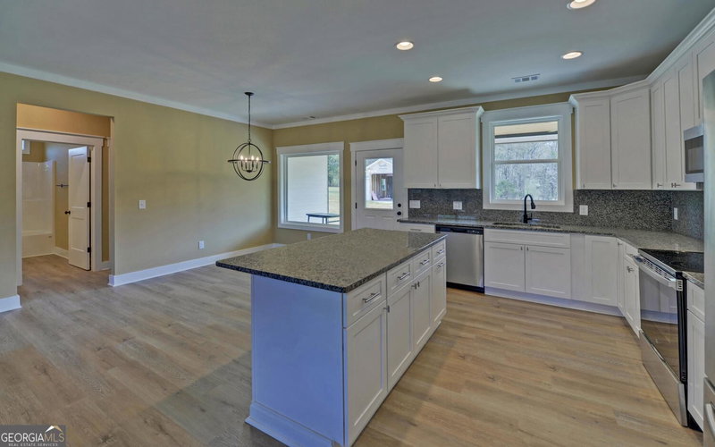 Photo 12 of 111 Topher Street