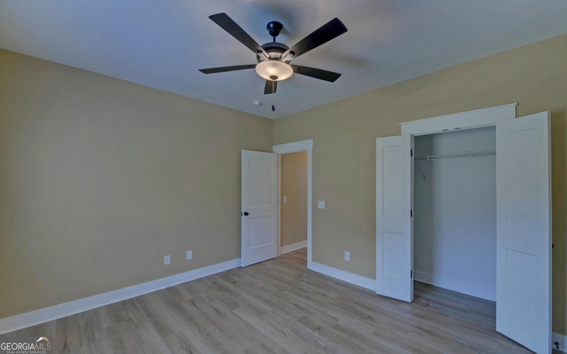 Photo 28 of 111 Topher Street