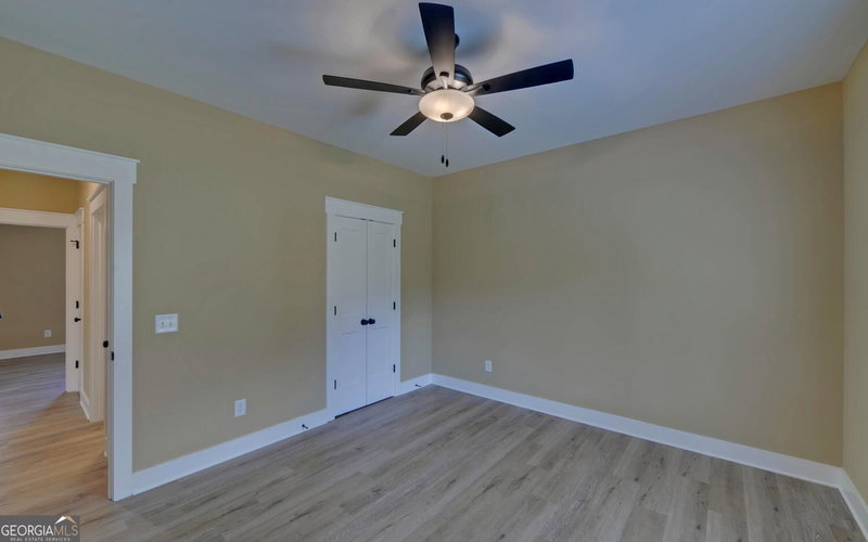 Photo 29 of 111 Topher Street
