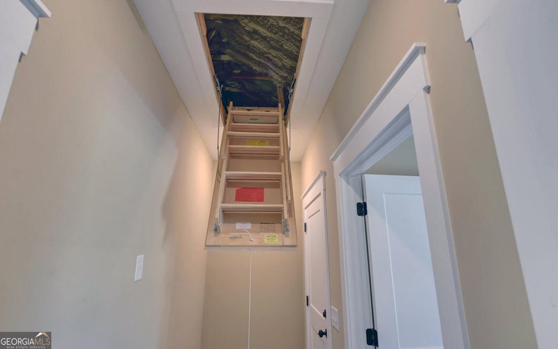 Photo 31 of 111 Topher Street