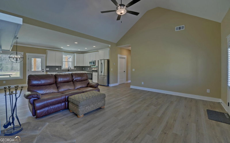 Photo 6 of 111 Topher Street