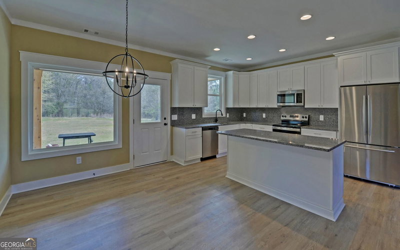 Photo 10 of 111 Topher Street
